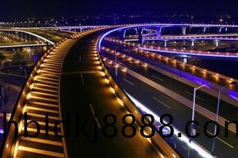 城(cheng)市(shi)道(dao)路炤(zhao)明(ming)