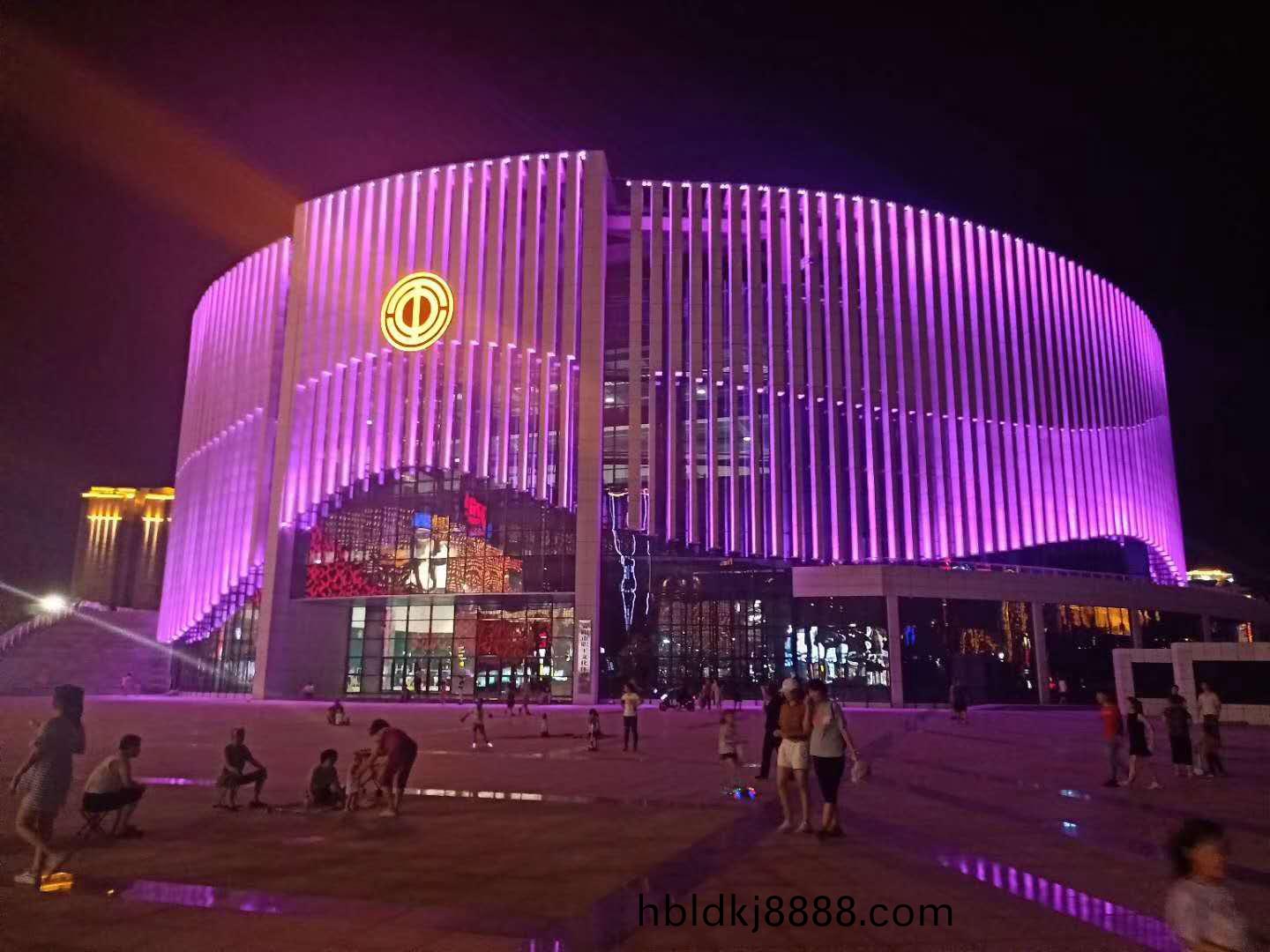 踐行(xing)工(gong)匠精(jing)神(shen)，我們(men)繼(ji)續(xu)砥礪前(qian)行